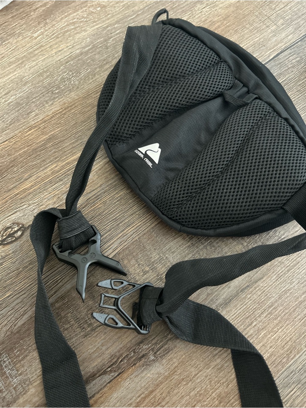 Ozark Trail Black Waist Bag with Silver Logo Accent - Picture 8 of 9